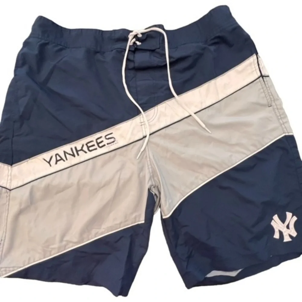 New York Yankees Shorts Mens Size 4XL MLB Genuine Merchandise Blue‎ Swim Trunks
